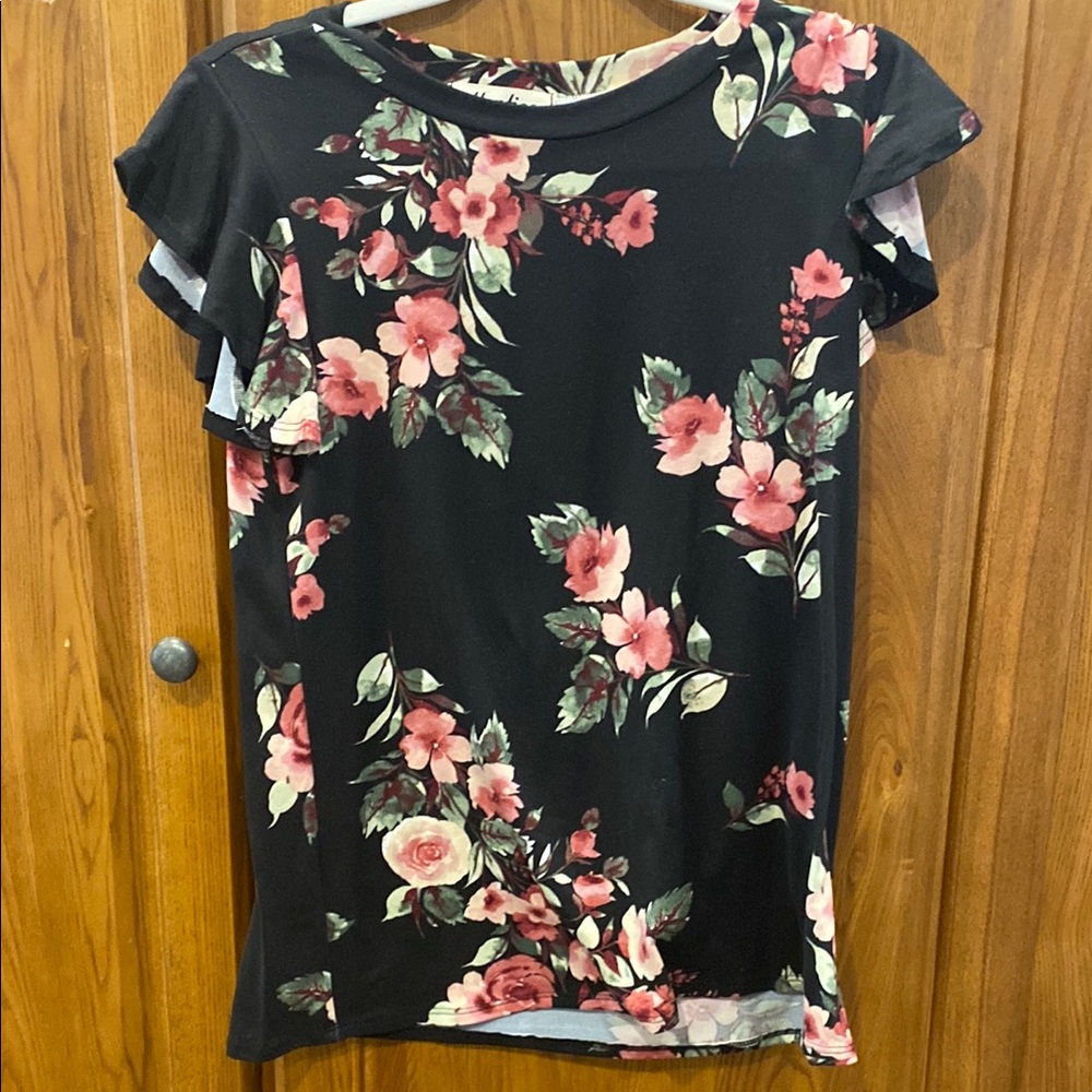 Haptics Black Floral ruffle sleeve Blouse with Round Neckline size small